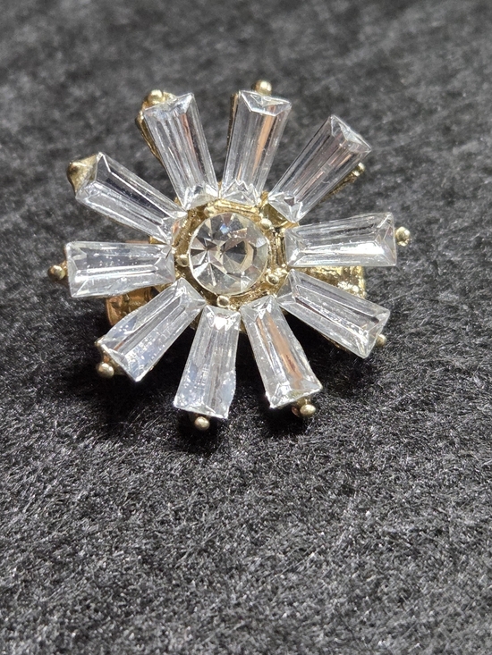 Accessories - **Crystal Starburst Clip-On Earring - Gold Tone**